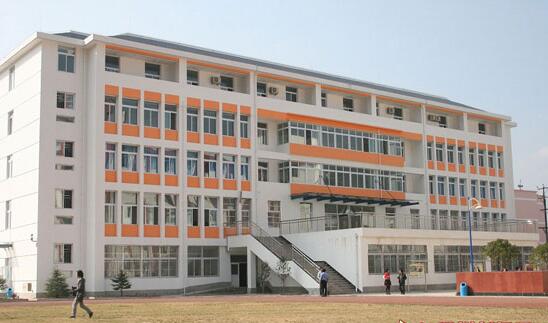 四川省漢源縣職業(yè)學校